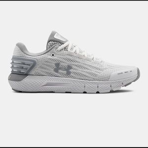 Under Armour Charged Rogue Women’s sneaker, 9